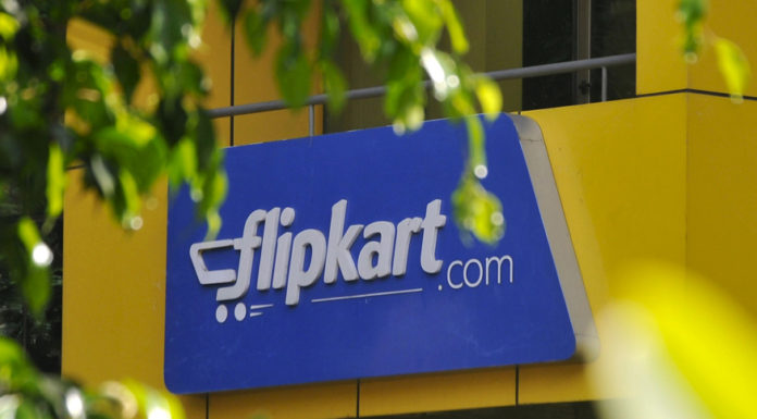 Flipkart Ke products kyo milte hai offer mai? Hindi