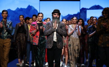 Designer Suket Dhir at FDCI LMIFW AW 19 in association with Liva @New Delhi