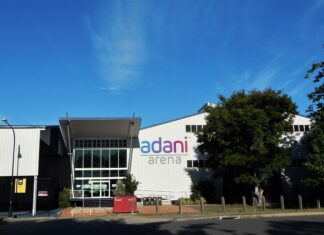 Install Adani One App Get 1000 off Flight Booking