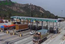 निजी वाहन चालकों के लिए बड़ी सुविधा 15 अगस्त से ₹3,000 में मिलेगा FASTag वार्षिक पास toll road fastag news